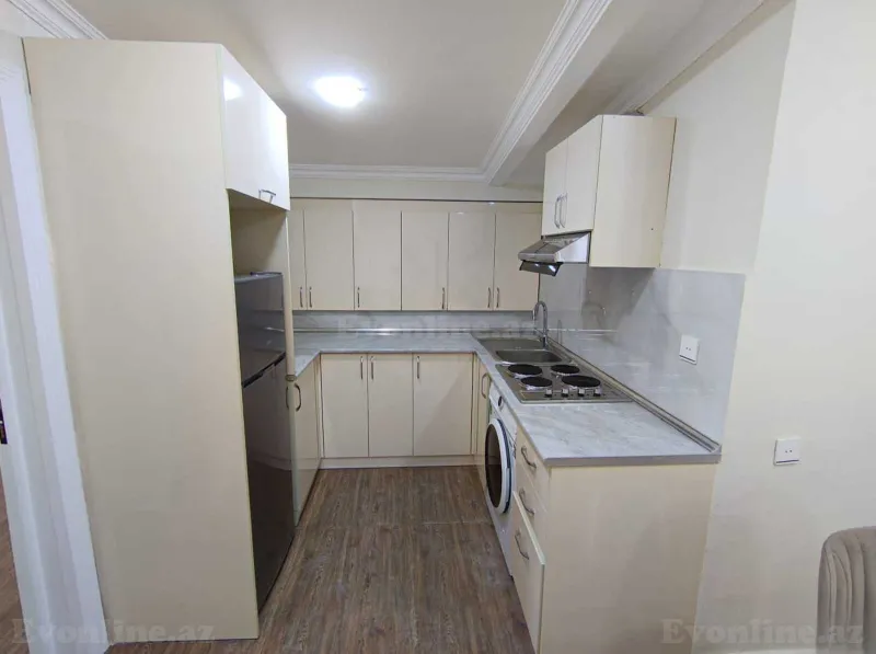 Kirayə verilir 4 otaqlı Mənzil Yeni tikili 90 m² Memar Əcəmi m. - şəkil 7