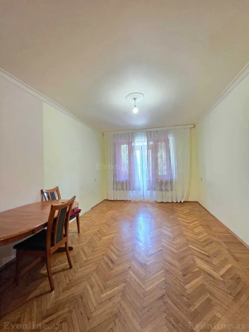 Satılır 3 otaqlı Mənzil Köhnə tikili 80 m² Elmlər Akademiyası m. - şəkil 4