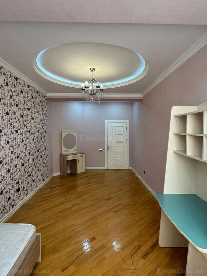 Kirayə verilir 4 otaqlı Mənzil Yeni tikili 160 m² İnşaatçılar m. - şəkil 15