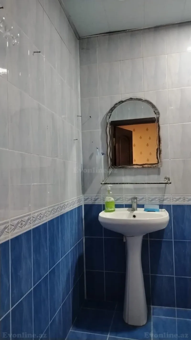 Satılır 2 otaqlı Mənzil Köhnə tikili 55 m² Bakıxanov - şəkil 10