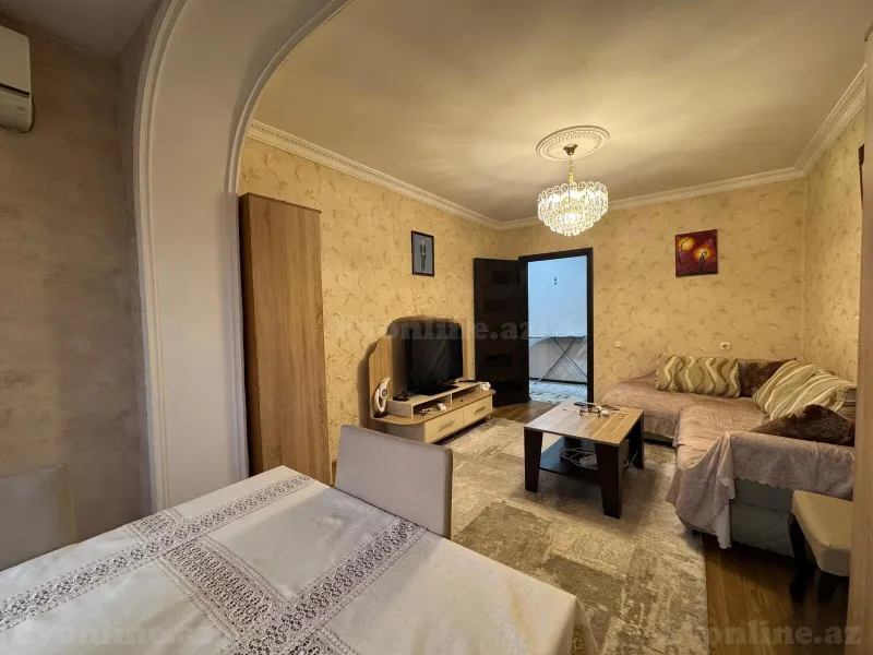 Satılır 3 otaqlı Mənzil Köhnə tikili 75 m² Nərimanov r. - şəkil 2