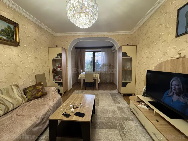Satılır 3 otaqlı Mənzil Köhnə tikili 75 m² Nərimanov r. - şəkil 3