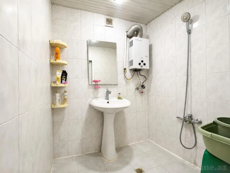 Satılır 3 otaqlı Mənzil Köhnə tikili 75 m² Nərimanov r. - şəkil 14