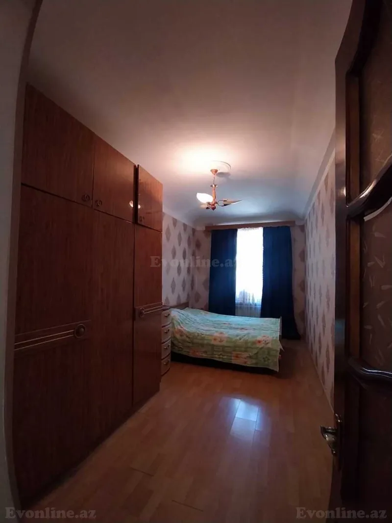 Satılır 2 otaqlı Mənzil Köhnə tikili 50 m² Neftçilər m. - şəkil 2