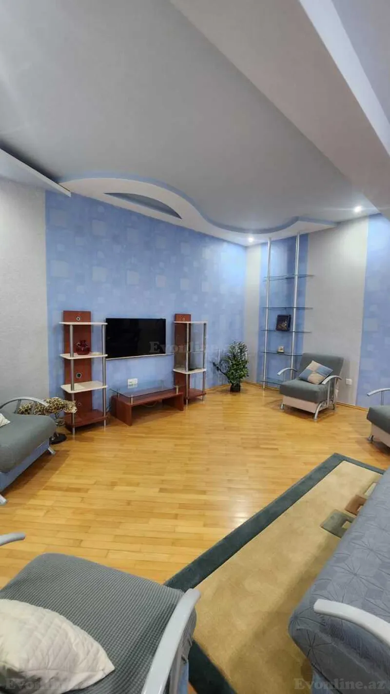 Kirayə verilir 5 otaqlı Mənzil Yeni tikili 200 m² Gənclik m. - şəkil 4