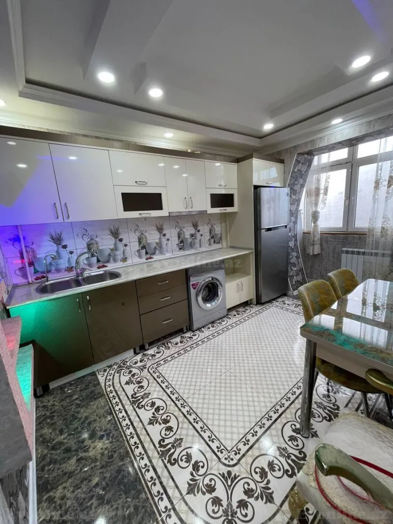 Satılır 2 otaqlı Mənzil Köhnə tikili 65 m² Əhmədli m. - şəkil 14