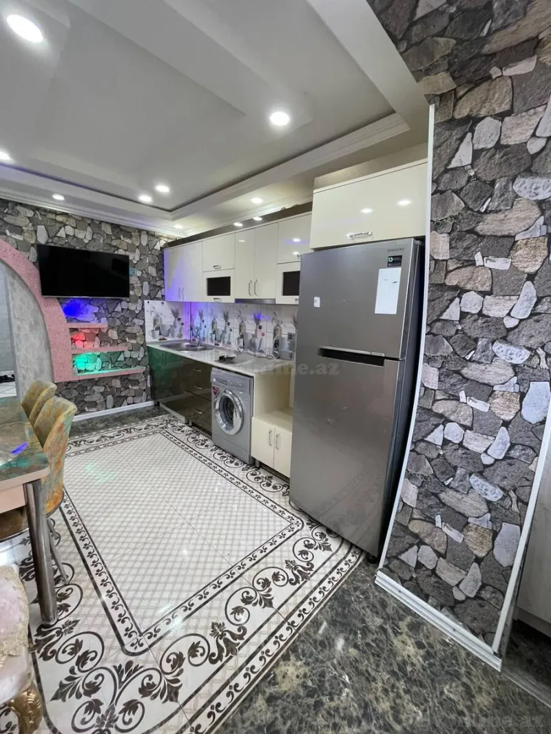 Satılır 2 otaqlı Mənzil Köhnə tikili 65 m² Əhmədli m. - şəkil 17