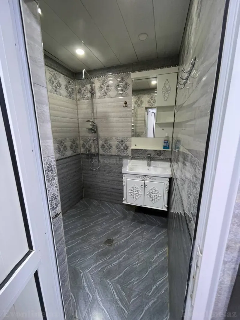 Satılır 2 otaqlı Mənzil Köhnə tikili 65 m² Əhmədli m. - şəkil 18