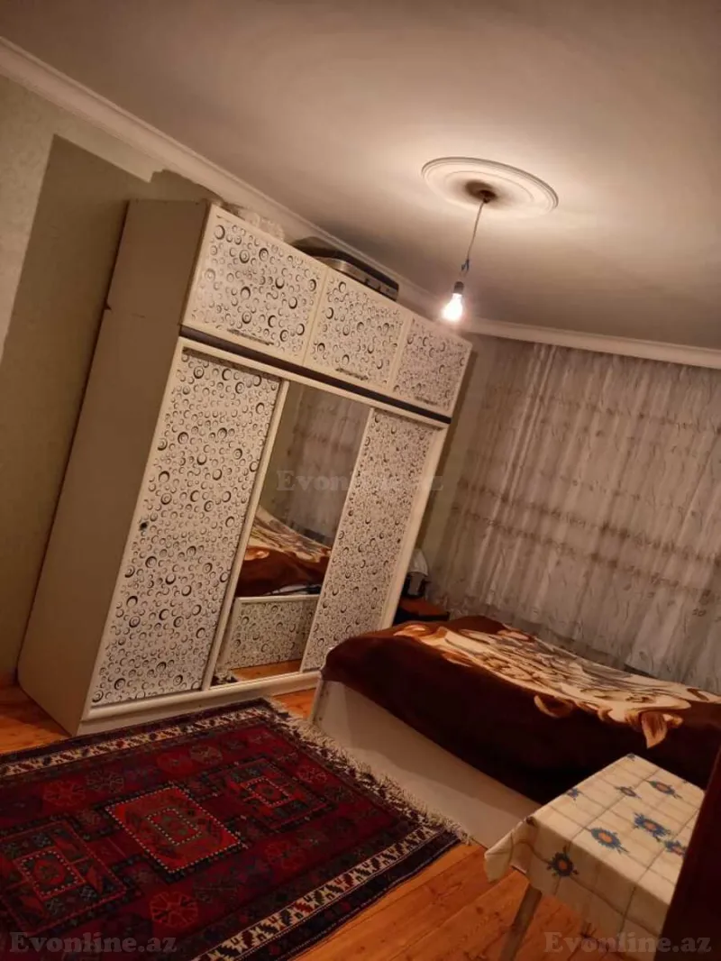Satılır 4 otaqlı Mənzil Köhnə tikili 110 m² Əhmədli m. - şəkil 8
