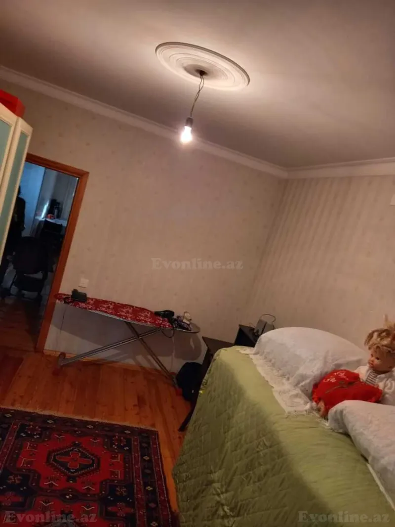 Satılır 4 otaqlı Mənzil Köhnə tikili 110 m² Əhmədli m. - şəkil 12