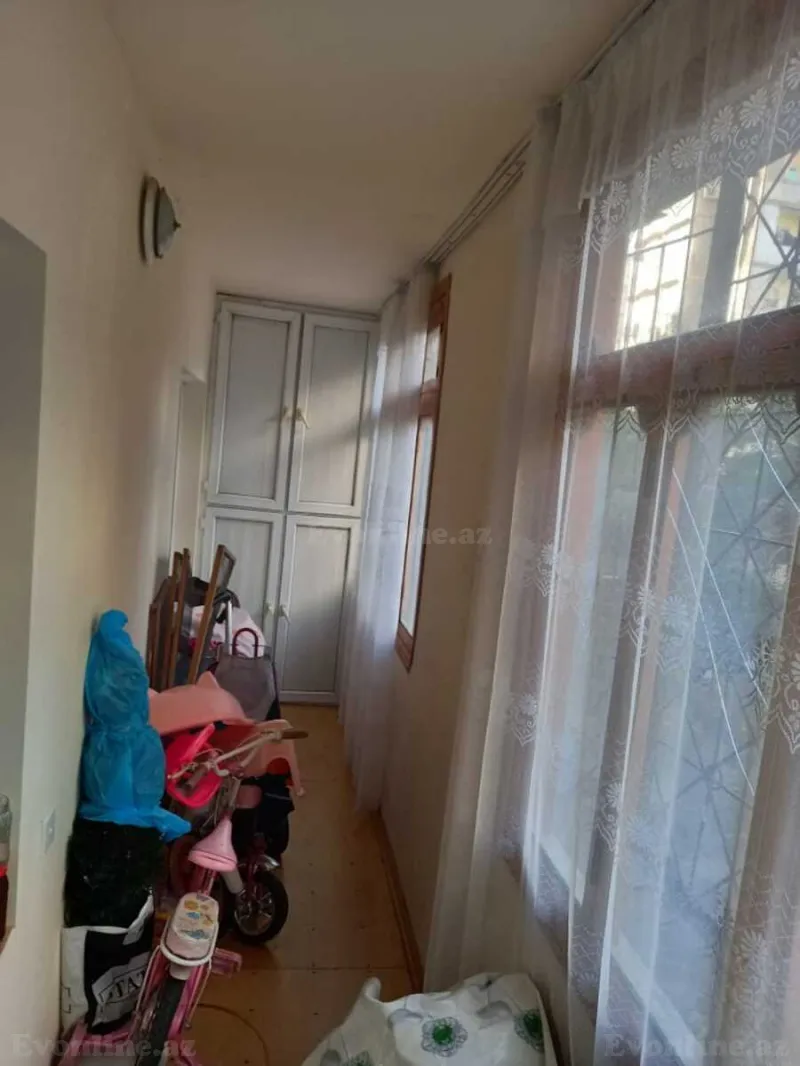 Satılır 4 otaqlı Mənzil Köhnə tikili 110 m² Əhmədli m. - şəkil 19