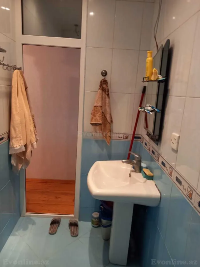 Satılır 4 otaqlı Mənzil Köhnə tikili 110 m² Əhmədli m. - şəkil 24