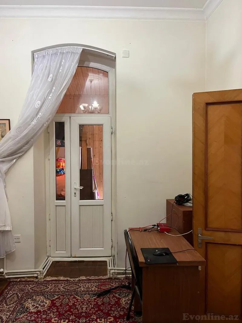 Satılır 5 otaqlı Mənzil Köhnə tikili 170 m² Nizami m. - şəkil 12