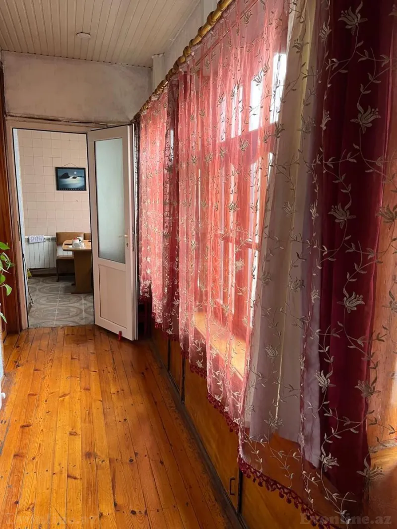 Satılır 5 otaqlı Mənzil Köhnə tikili 170 m² Nizami m. - şəkil 13