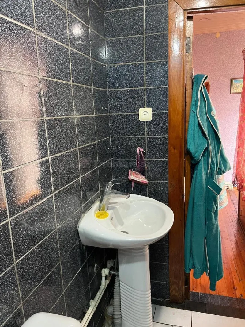 Satılır 5 otaqlı Mənzil Köhnə tikili 170 m² Nizami m. - şəkil 18
