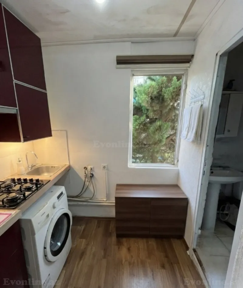 Satılır 1 otaqlı Mənzil Köhnə tikili 279 m² Qara Qarayev m. - şəkil 3