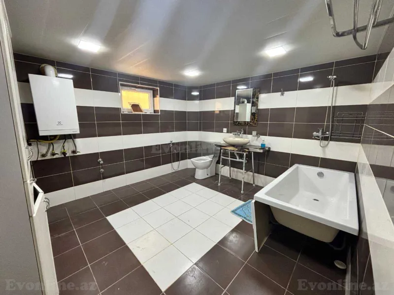 Satılır 6 otaqlı Həyət evi 320 m² Xəzər r. - şəkil 16