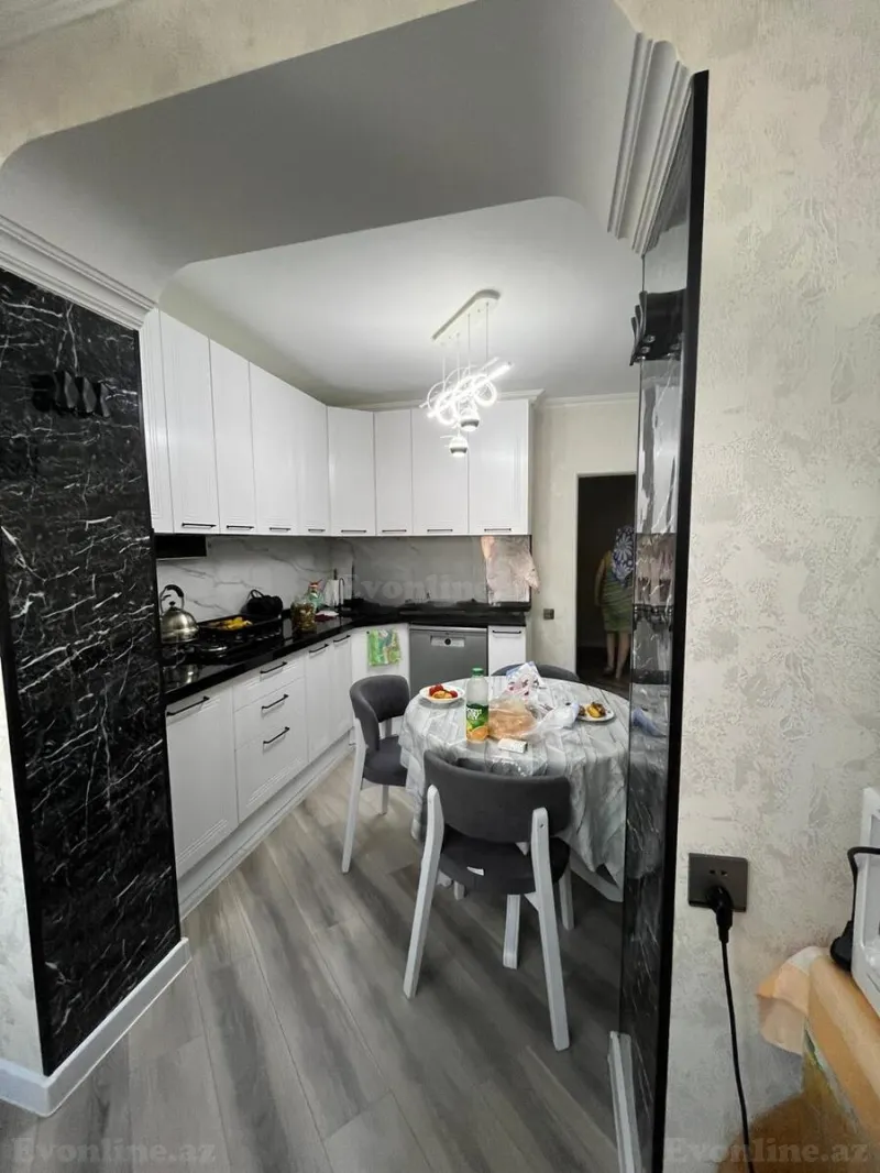 Satılır 3 otaqlı Mənzil Köhnə tikili 90 m² Badamdar - şəkil 4