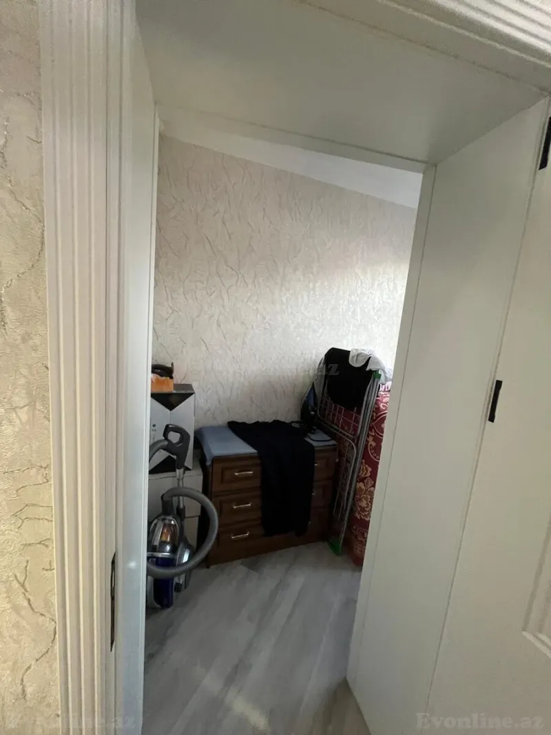 Satılır 3 otaqlı Mənzil Köhnə tikili 90 m² Badamdar - şəkil 13