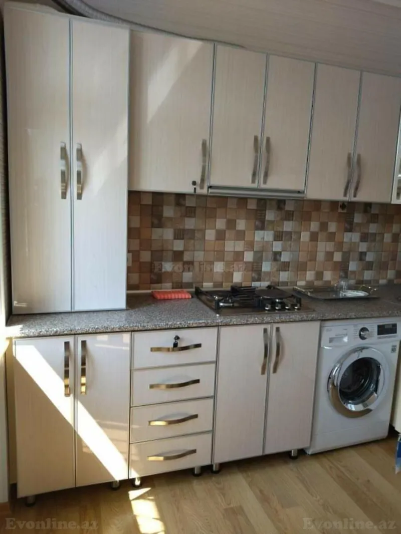 Kirayə verilir 1 otaqlı Mənzil Köhnə tikili 50 m² Elmlər Akademiyası m. - şəkil 2