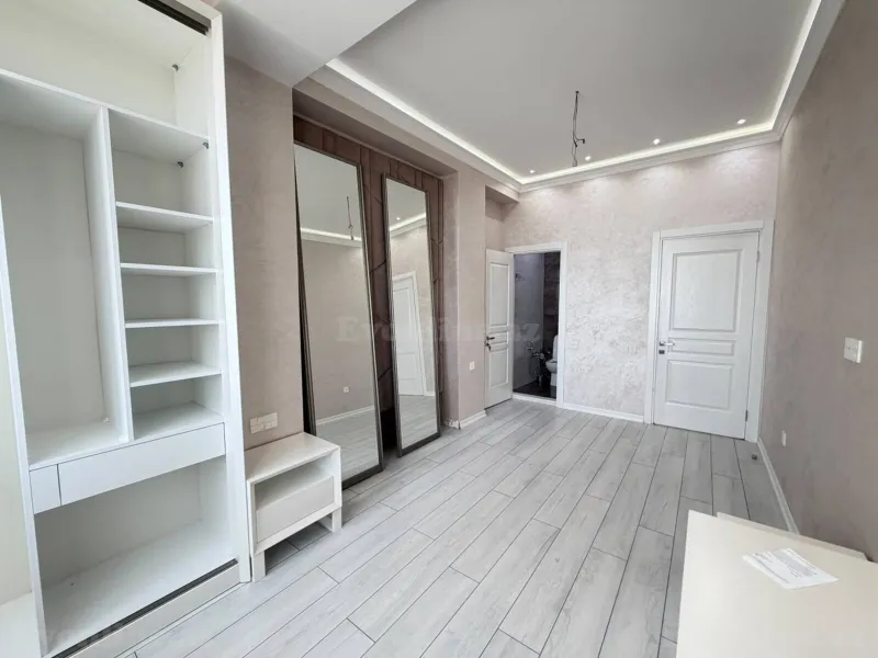 Satılır 3 otaqlı Mənzil Yeni tikili 145 m² Yasamal r. - şəkil 20