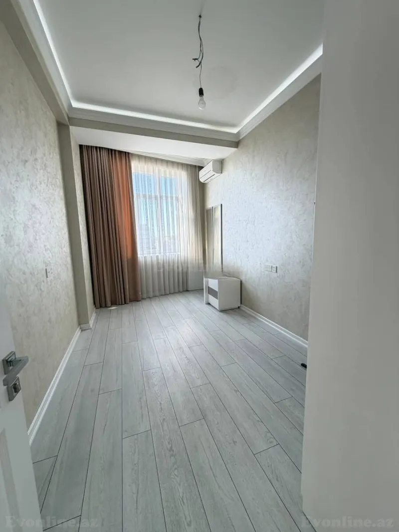 Satılır 3 otaqlı Mənzil Yeni tikili 145 m² Yasamal r. - şəkil 25