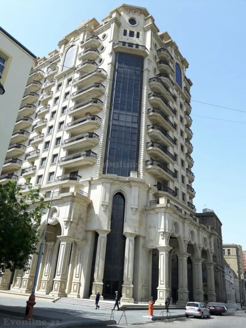 Kirayə verilir 3 otaqlı Mənzil Yeni tikili 110 m² 28 May m.