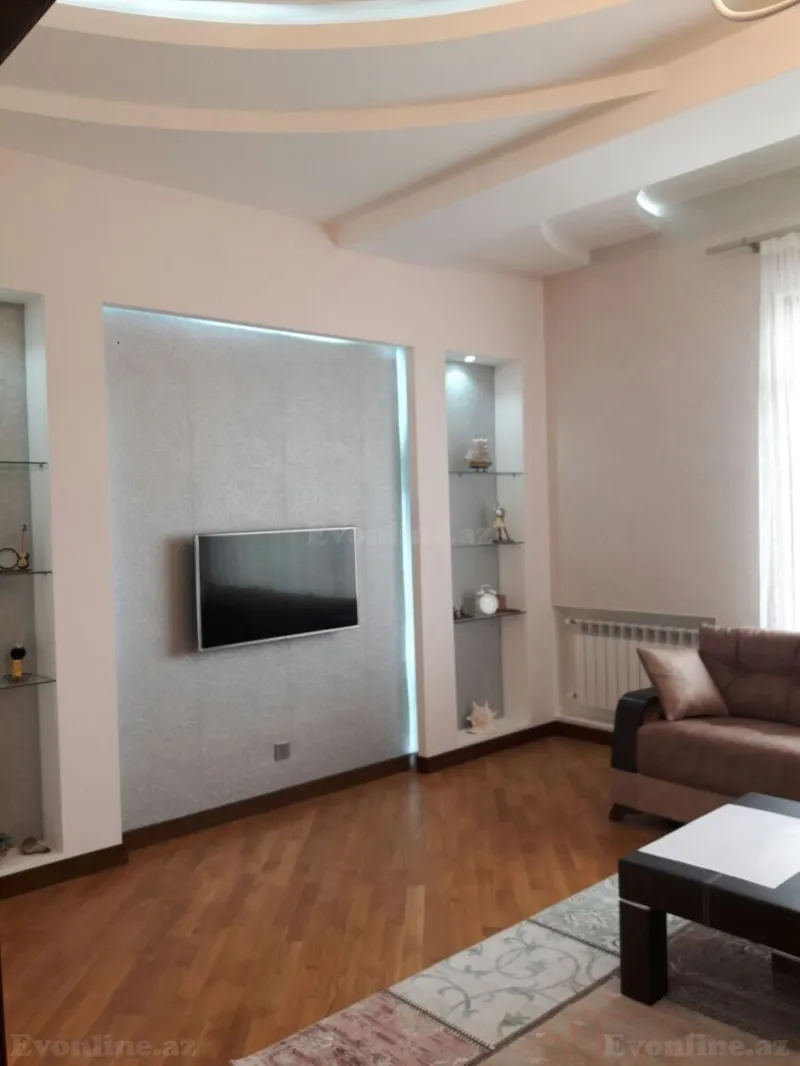 Kirayə verilir 3 otaqlı Mənzil Yeni tikili 110 m² 28 May m. - şəkil 3