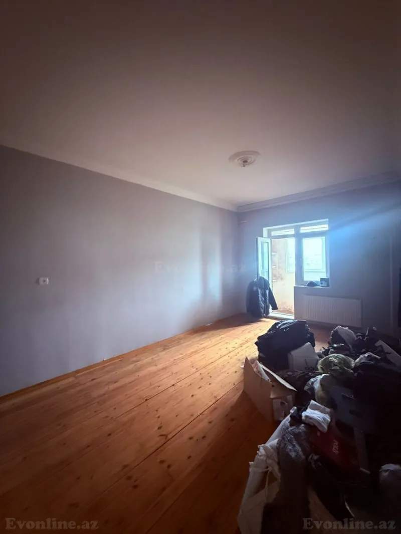 Satılır 4 otaqlı Mənzil Köhnə tikili 110 m² Əhmədli m. - şəkil 5