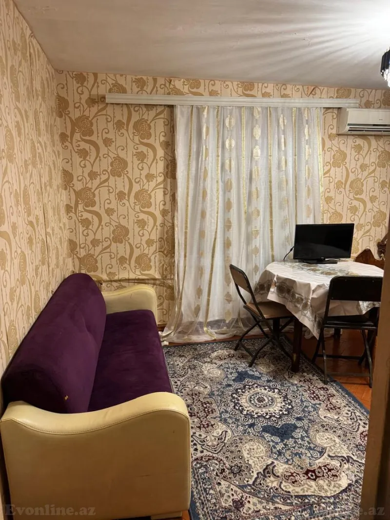 Kirayə verilir 1 otaqlı Mənzil Köhnə tikili 35 m² Elmlər Akademiyası m.