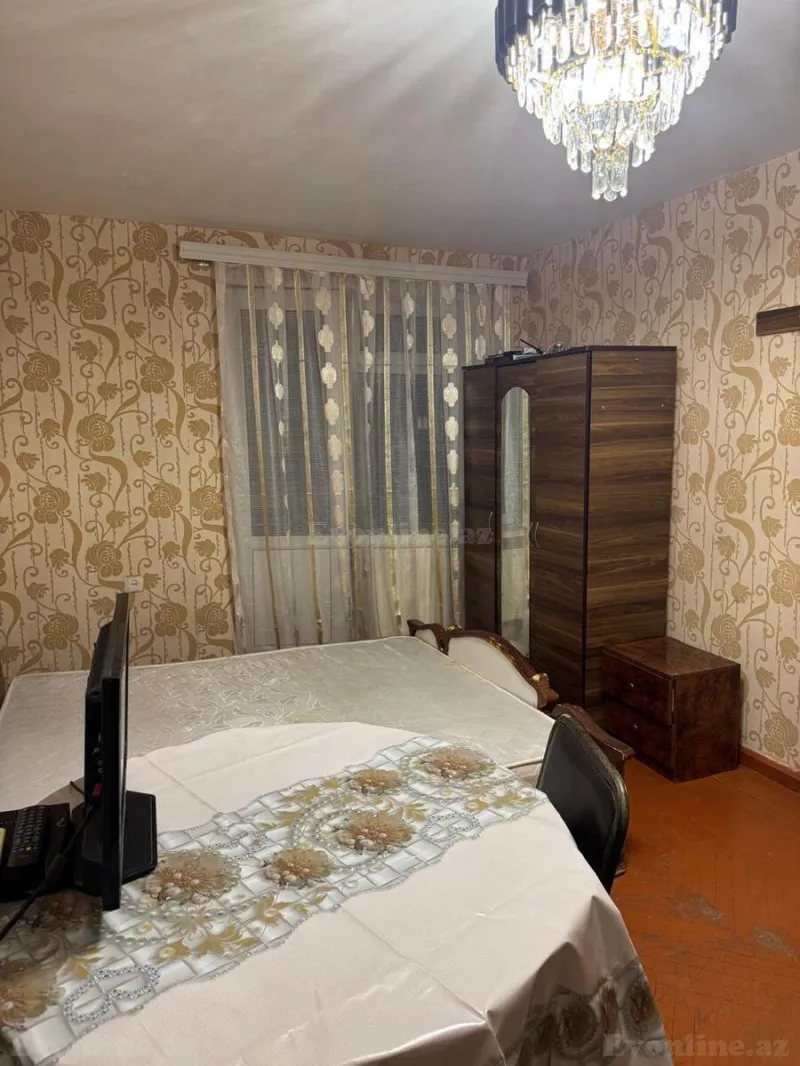 Kirayə verilir 1 otaqlı Mənzil Köhnə tikili 35 m² Elmlər Akademiyası m. - şəkil 2