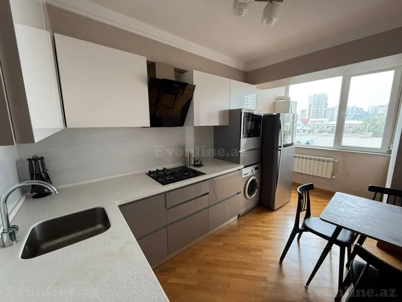 Kirayə verilir 3 otaqlı Mənzil Köhnə tikili 80 m² 28 May m. - şəkil 12