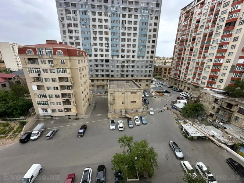Satılır 4 otaqlı Mənzil Köhnə tikili 110 m² Nizami r. - şəkil 13