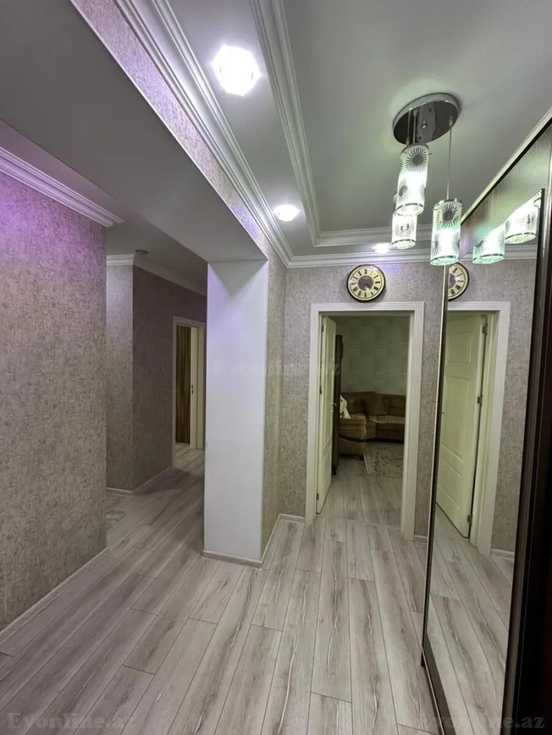 Satılır 4 otaqlı Mənzil Köhnə tikili 110 m² Nizami r. - şəkil 14