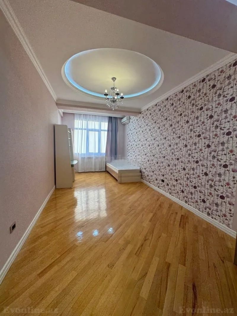 Kirayə verilir 4 otaqlı Mənzil Yeni tikili 150 m² İnşaatçılar m. - şəkil 9