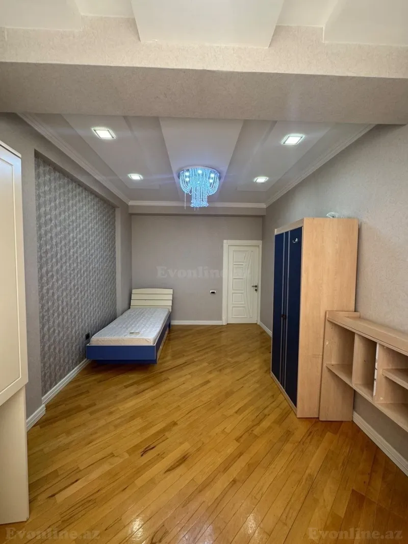 Kirayə verilir 4 otaqlı Mənzil Yeni tikili 150 m² İnşaatçılar m. - şəkil 14