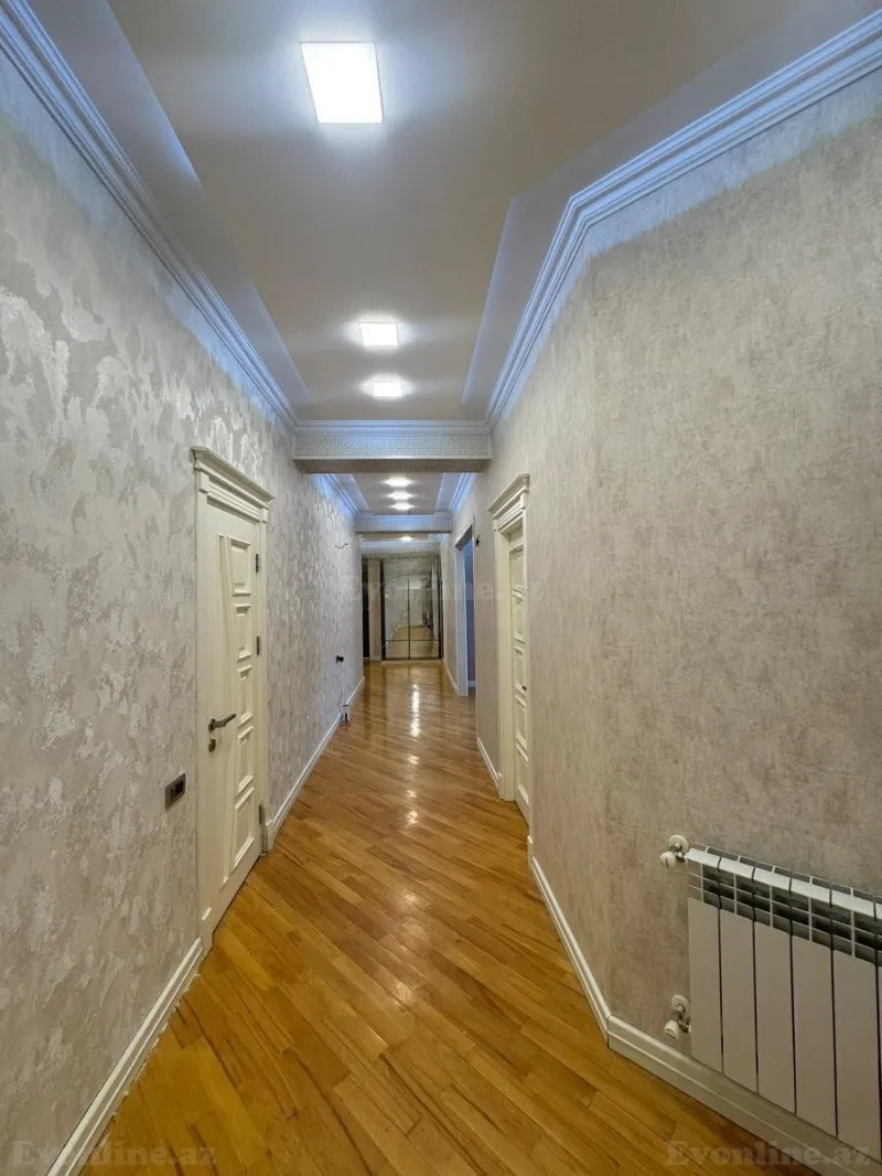 Kirayə verilir 4 otaqlı Mənzil Yeni tikili 150 m² İnşaatçılar m. - şəkil 21