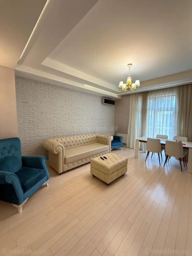4 otaqlı Mənzil 170 m² Ağ şəhər Kirayə verilir