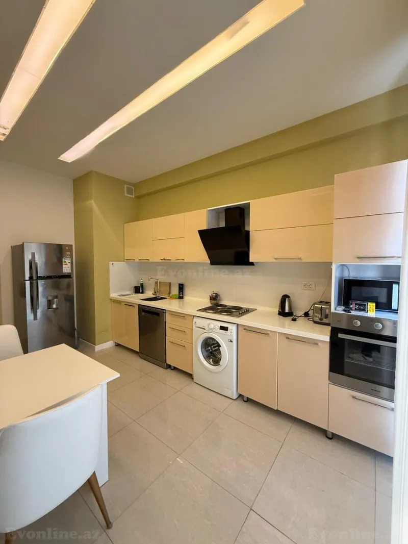 Kirayə verilir 4 otaqlı Mənzil Yeni tikili 170 m² Ağ şəhər - şəkil 17
