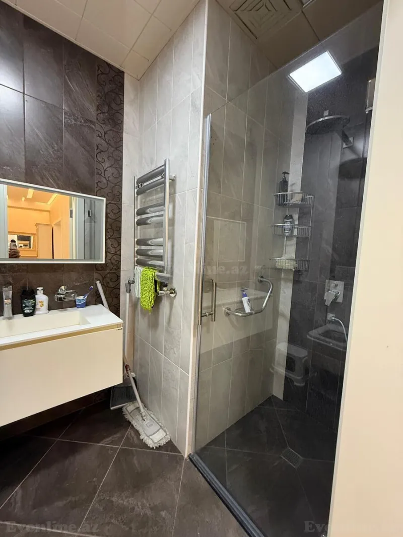 Kirayə verilir 4 otaqlı Mənzil Yeni tikili 170 m² Ağ şəhər - şəkil 21