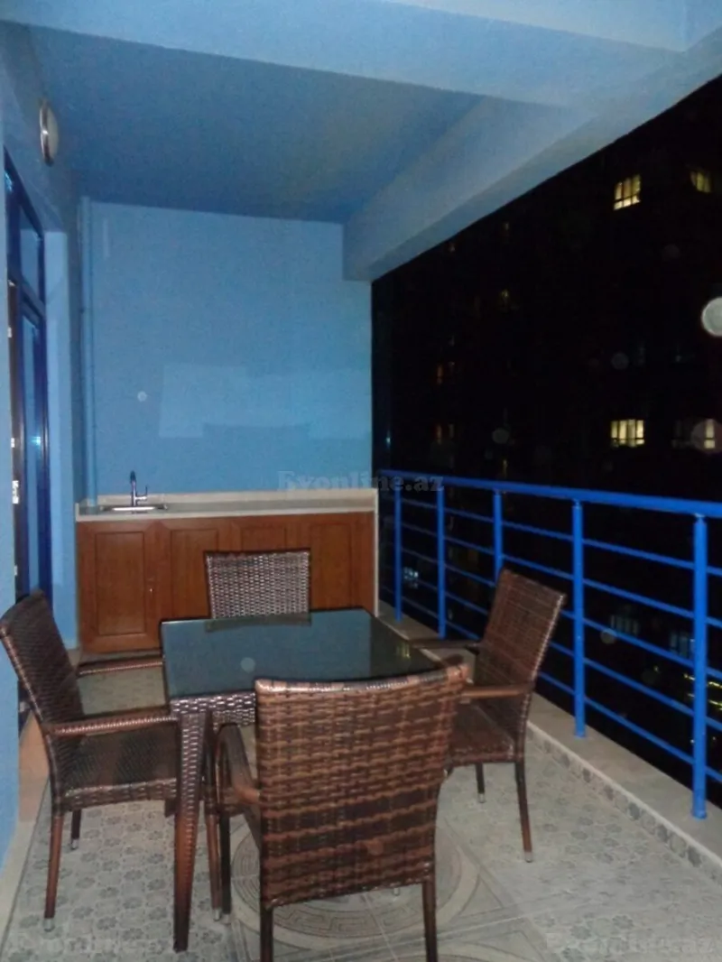 Kirayə verilir 4 otaqlı Mənzil Yeni tikili 220 m² Xətai r. - şəkil 13