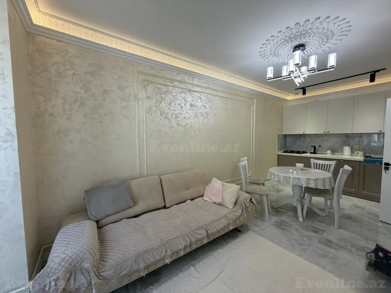 Kirayə verilir 2 otaqlı Mənzil Yeni tikili 60 m² İnşaatçılar m.