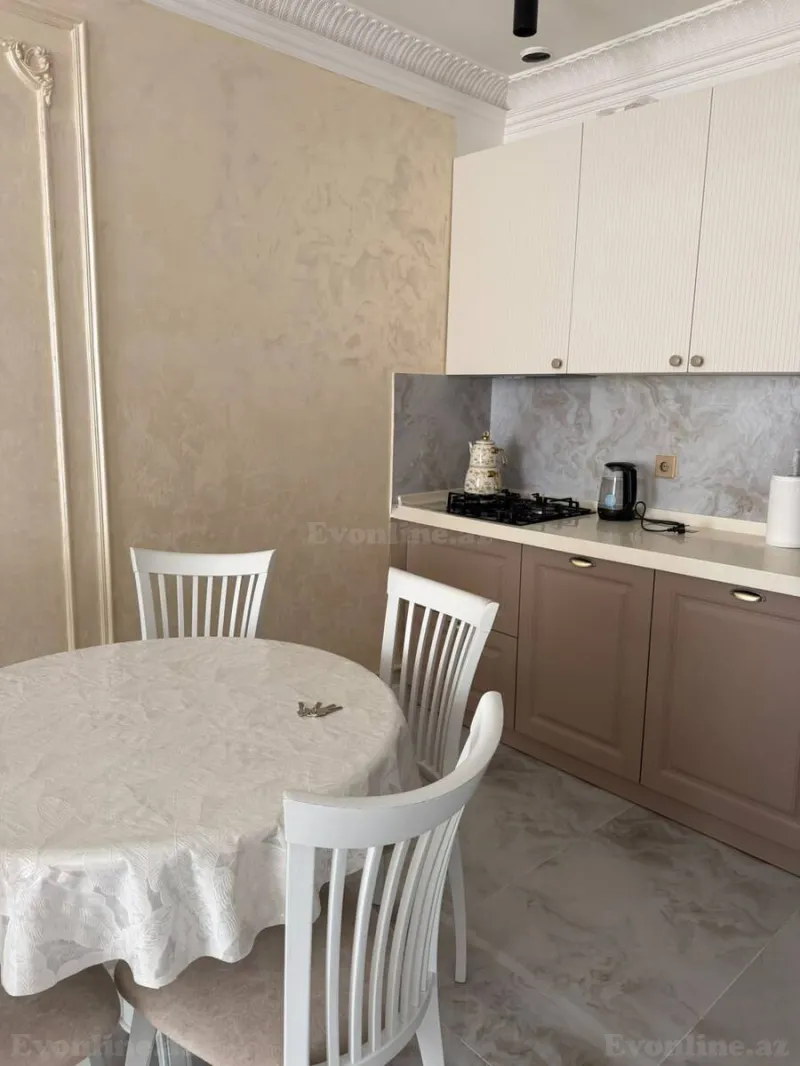 Kirayə verilir 2 otaqlı Mənzil Yeni tikili 60 m² İnşaatçılar m. - şəkil 20