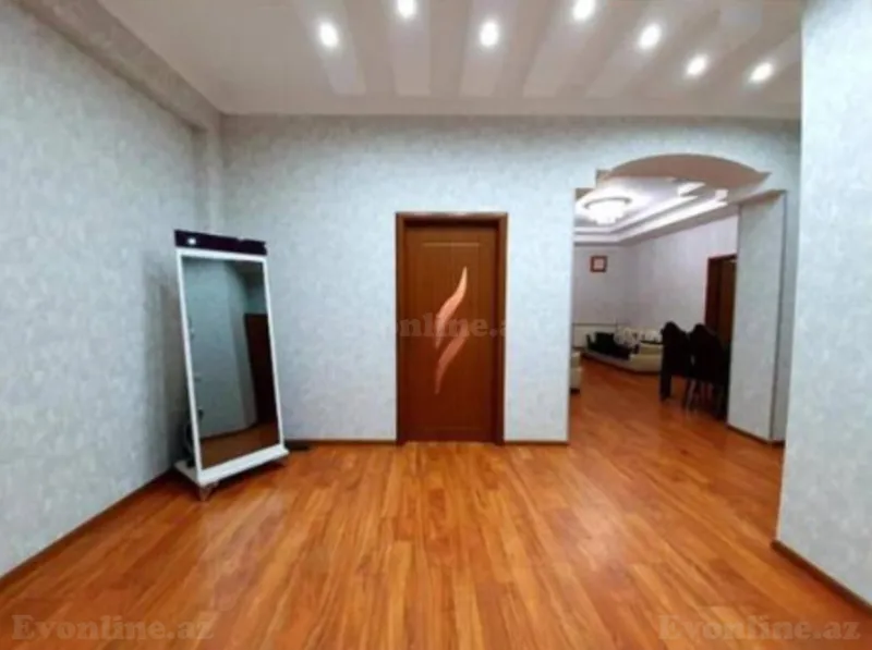 3 otaqlı Mənzil 105 m² Nəriman Nərimanov m. Kirayə verilir