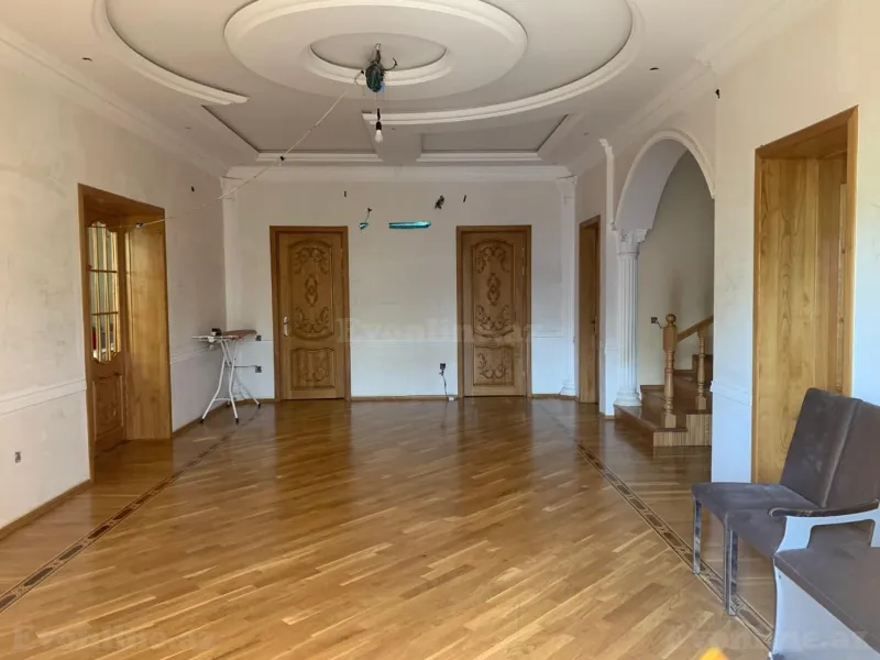Satılır 7 otaqlı Həyət evi 307 m² Bakıxanov - şəkil 9