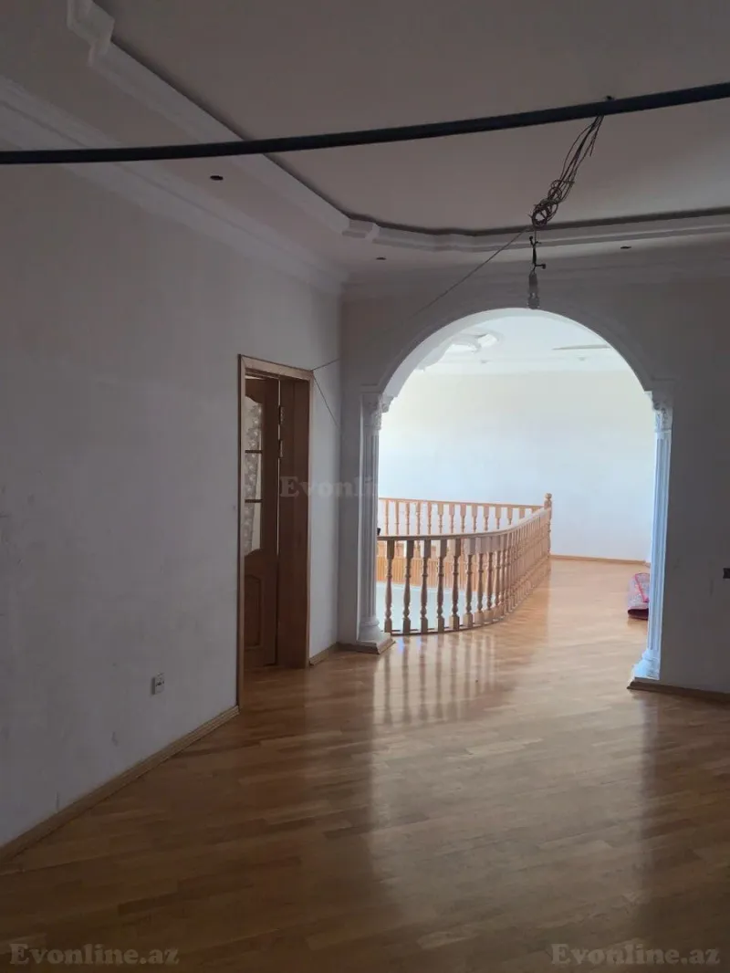 Satılır 7 otaqlı Həyət evi 307 m² Bakıxanov - şəkil 11