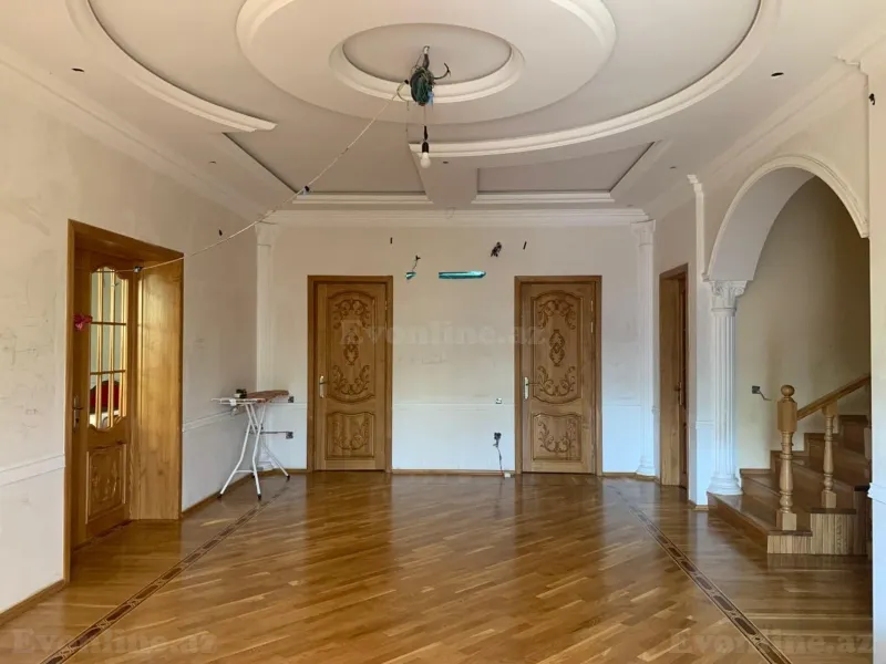 Satılır 7 otaqlı Həyət evi 307 m² Bakıxanov - şəkil 12