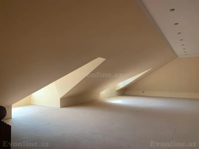 Satılır 7 otaqlı Həyət evi 307 m² Bakıxanov - şəkil 18
