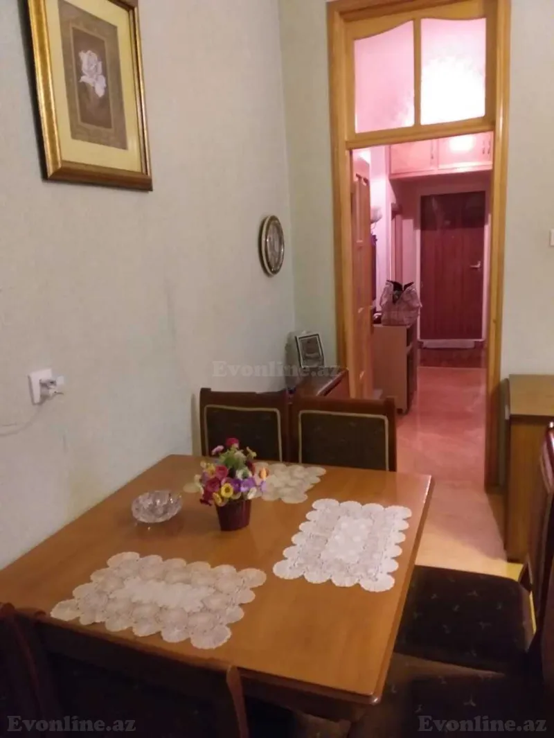 Kirayə verilir 2 otaqlı Mənzil Köhnə tikili 55 m² Nəriman Nərimanov m. - şəkil 3