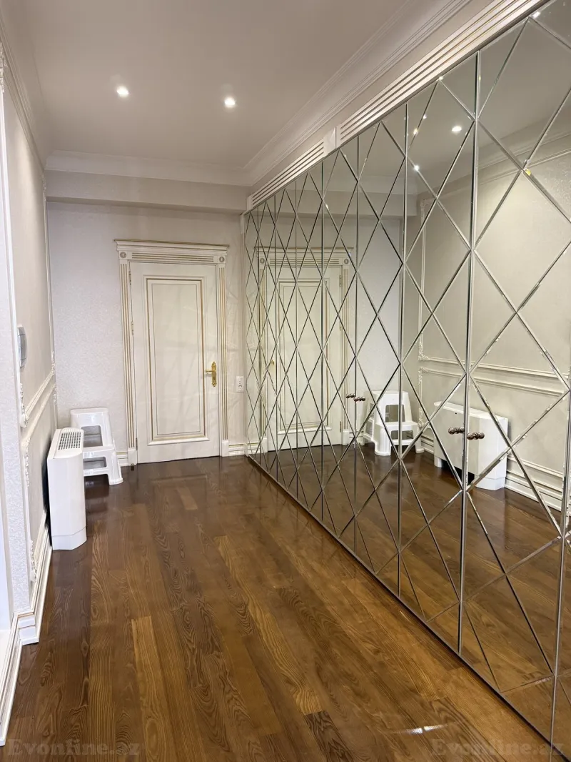 Satılır 5 otaqlı Mənzil Yeni tikili 330 m² Nizami m. - şəkil 14